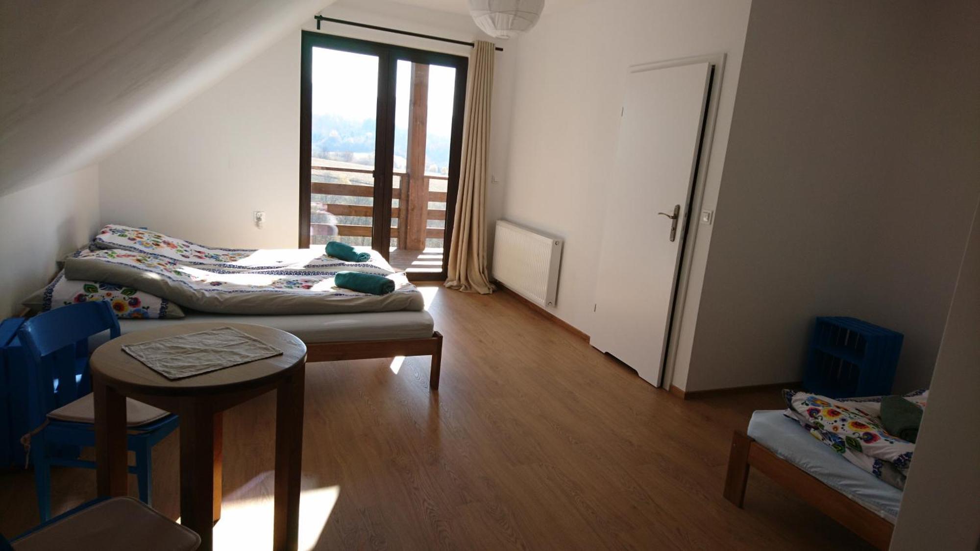 Widzimisie Hotel Ветлина Екстериор снимка